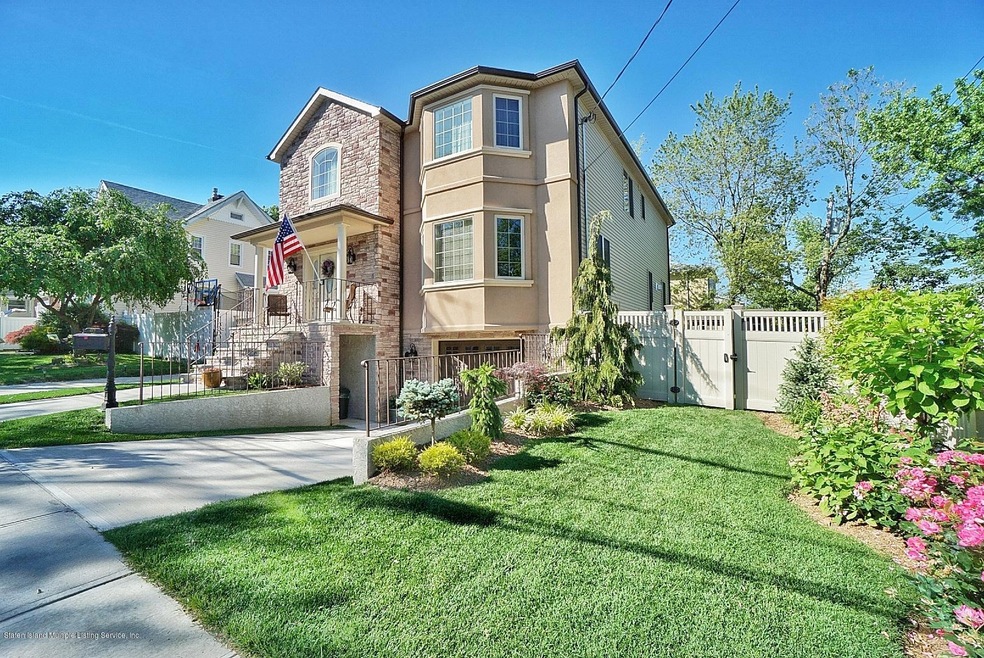 97 Hopkins Ave, Staten Island, NY 10306 - photo 1