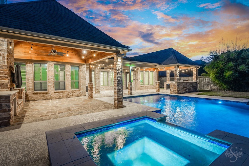 27714 Wimberly Falls Ln, Fulshear, TX 77441 - photo 1