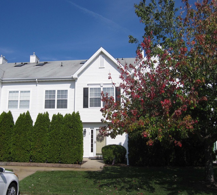 36 Madison Ct, Tinton Falls, NJ 07712 - photo 1