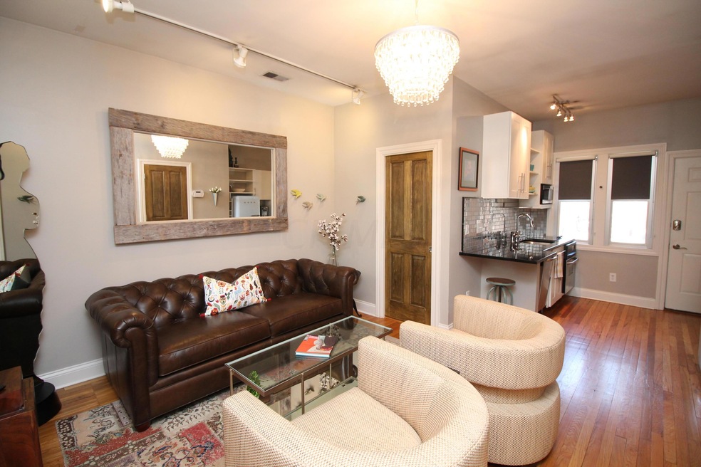 Living Area/Front Entrance