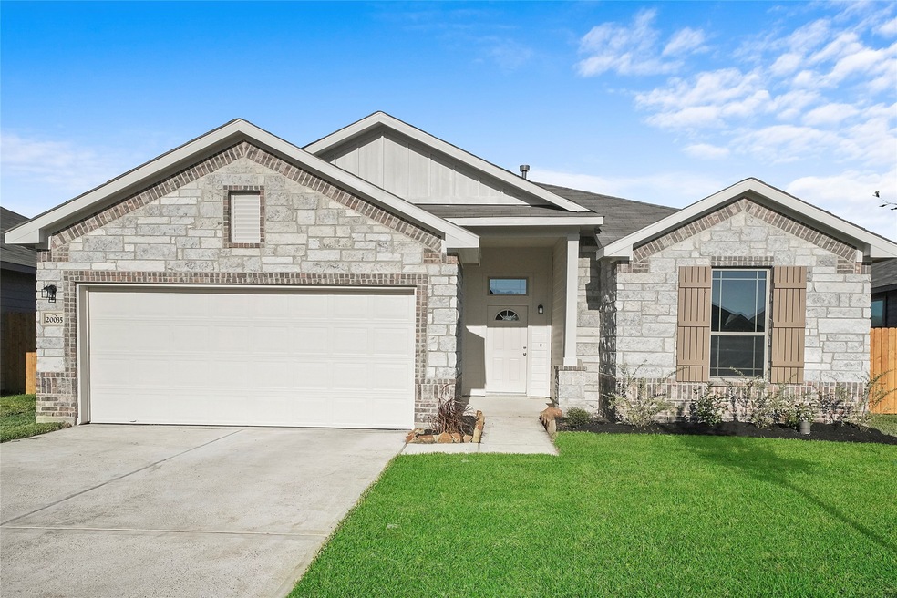 20035 Wade Hampton Dr, Cleveland, TX 77327 - photo 1