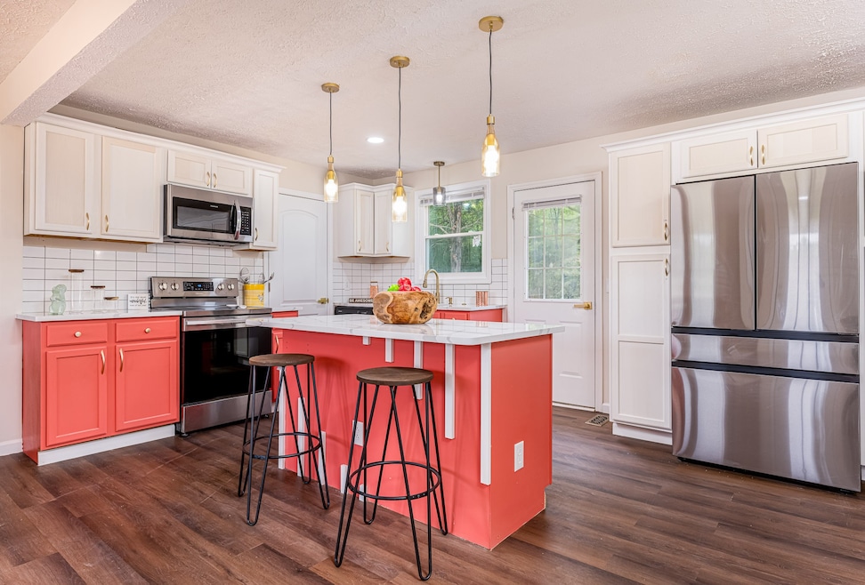 302 Tennsco Dr, Dickson, TN 37055 MLS RTC2569177