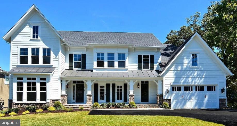 11052 Oakton Rd, Oakton, VA 22124 - photo 1