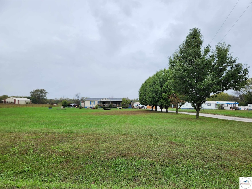 333 SE 901 Rd, Clinton, MO 64735 - photo 1