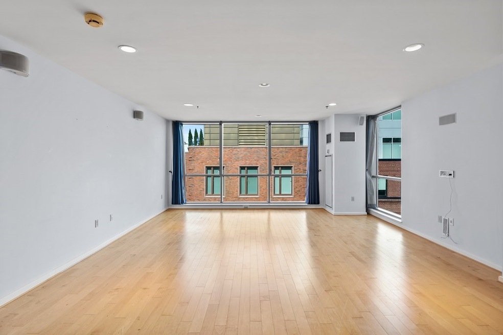 The Strada 234 unit 904, Boston, MA 02114 - photo 1