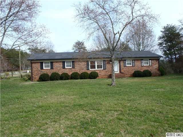 144 Polly Dr unit 32, Statesville, NC 28625 - photo 1