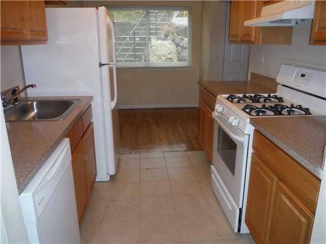 16 Pavilion Ridge Way unit 11, Suffern, NY 10901 - photo 1