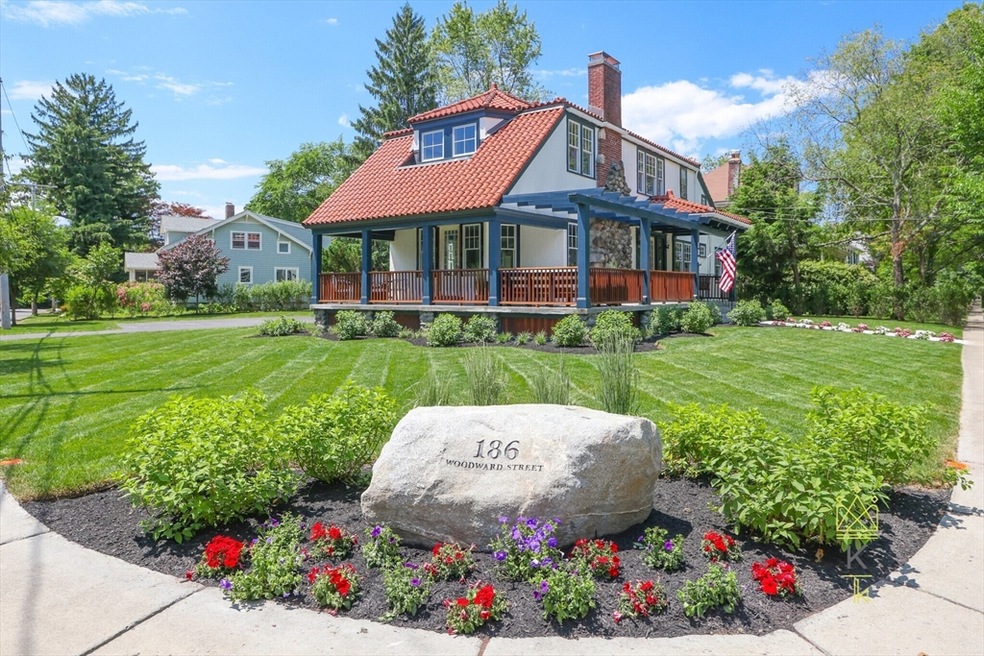 186 Woodward St unit SF, Newton Highlands, MA 02461 - photo 1