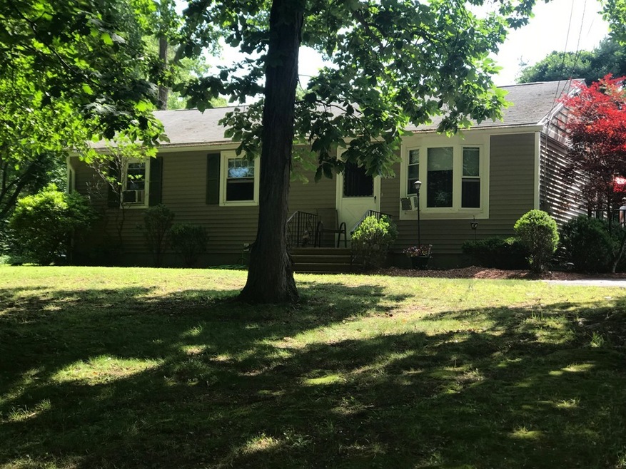 204 Center Depot Rd, Charlton, MA 01507 - photo 1