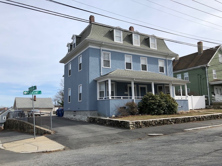 34 Pleasant St unit 1, Wakefield, MA 01880 - photo 1