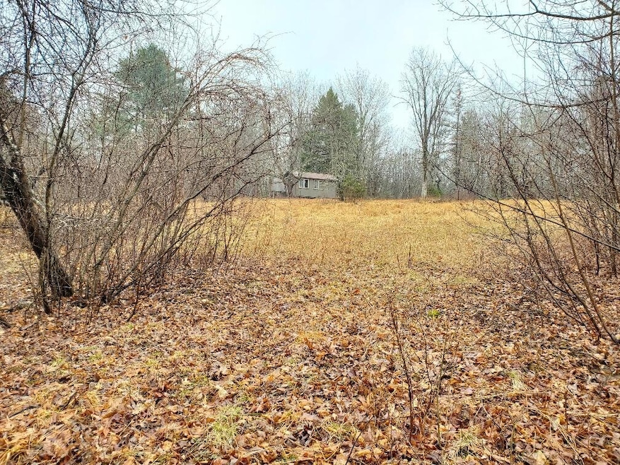8 x 22 camp comes w/65 ac