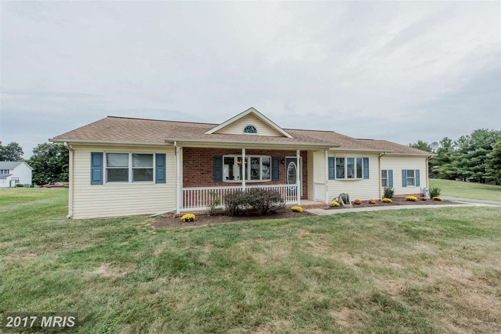 6732 Marvin Ave, Sykesville, MD 21784 - photo 1