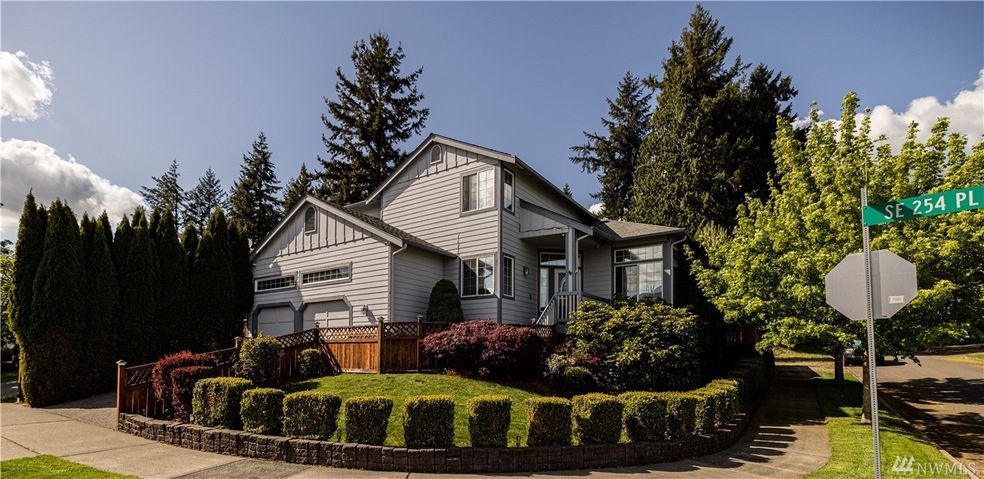 15710 SE 254th Place, Covington, WA 98042 - photo 1