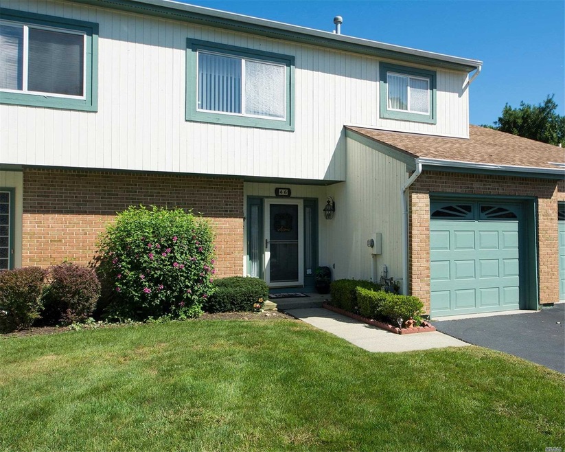 46 Timber Ridge Dr, Holtsville, NY 11742 - photo 1