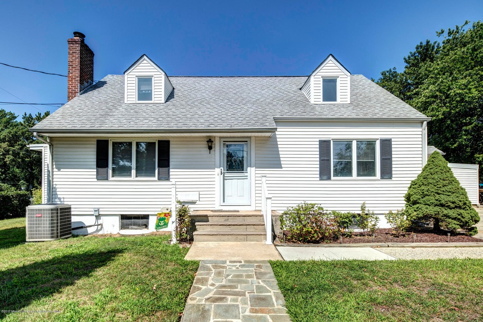 01_house Front