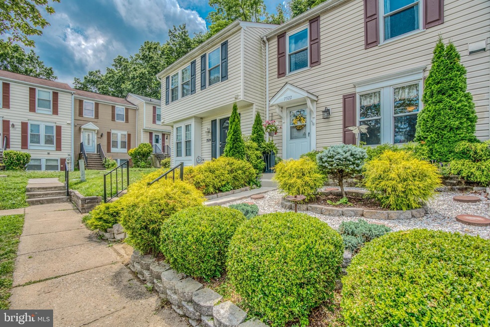7522 Summer Blossom Ln, Columbia, MD 21046 - photo 1