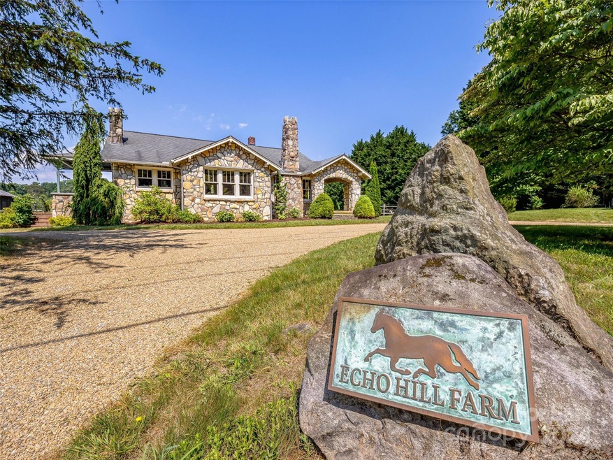 529 Pace Rd, Hendersonville, NC 28792 - photo 1