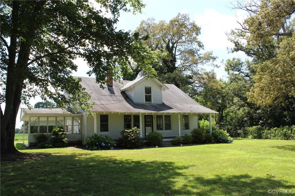 13031 Genito Rd, Amelia Court House, VA 23002 - photo 1