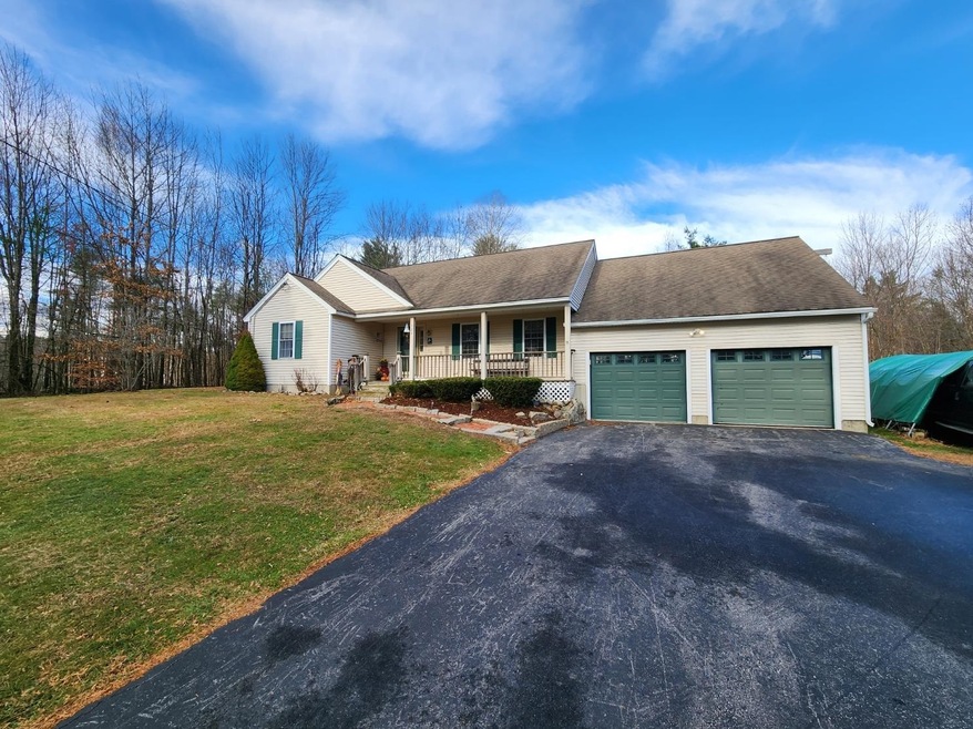 122 Goffstown Rd, Hooksett, NH 03106 - photo 1