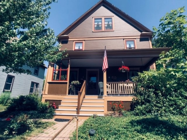 welcoming front porch