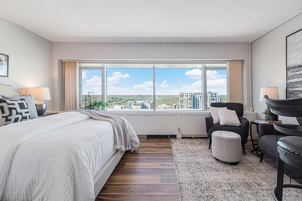 Tower Plaza unit 21E, Ann Arbor, MI 48104 - photo 1