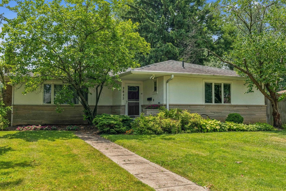 2825 Castlewood Rd