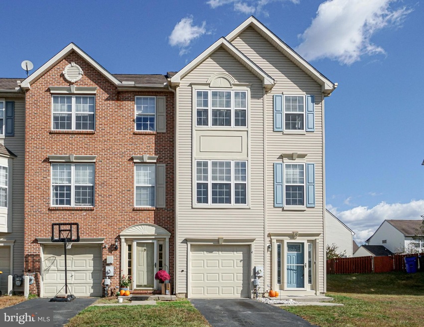 9 Carrick Ln, Bear, DE 19701 - photo 1