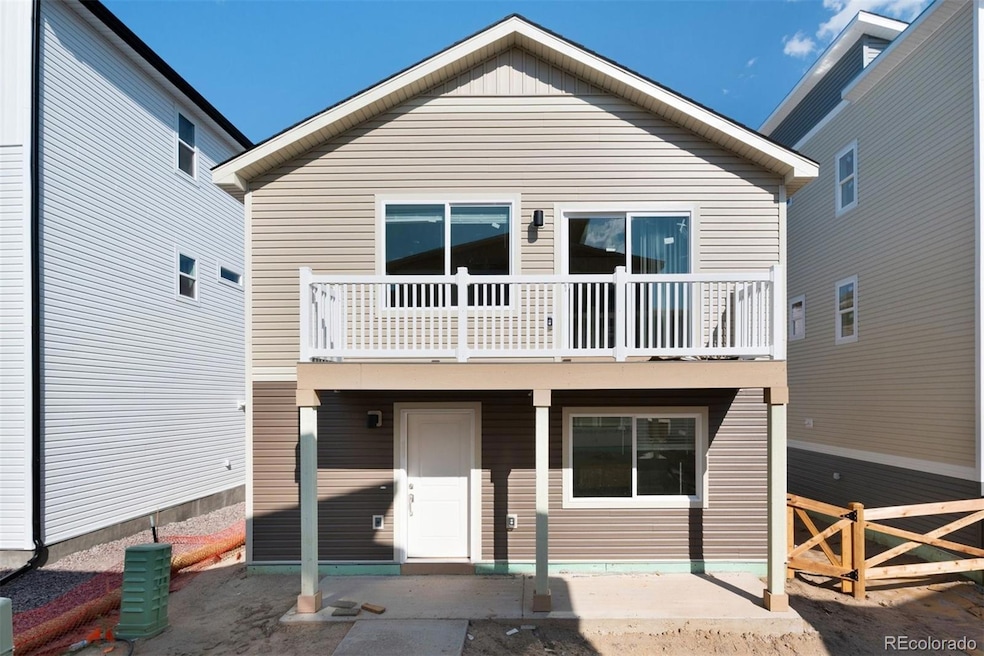 46562 Avery Ln, Bennett, CO 80102 - photo 1