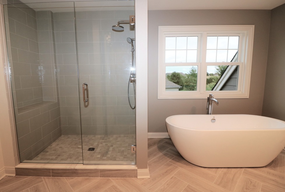 6 Wintergreen Ct, Algonquin, IL 60102 - photo 1