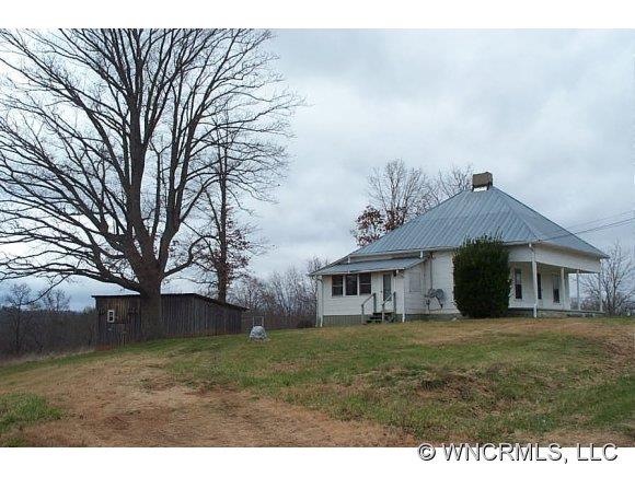 509 Old Newfound Rd, Leicester, NC 28748 - photo 1