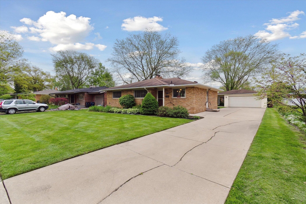 02-1815-Dunmore-Rd-Ann-Arbor-MI-48103-Wi