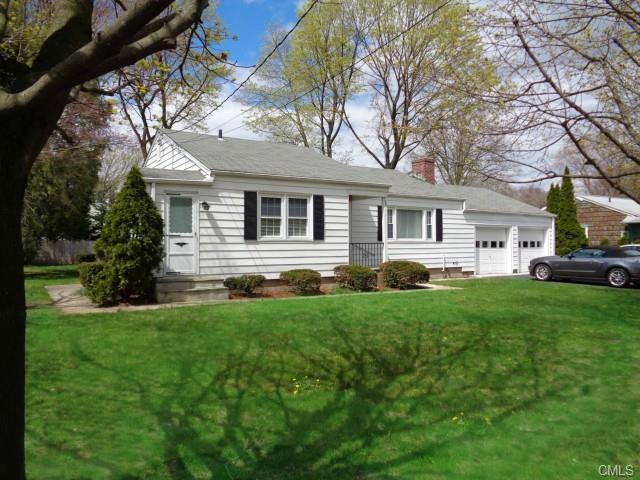 158 Courtland Ave, Stamford, CT 06902 - photo 1