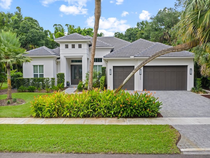 555 Acacia Rd, Vero Beach, FL 32963 - photo 1