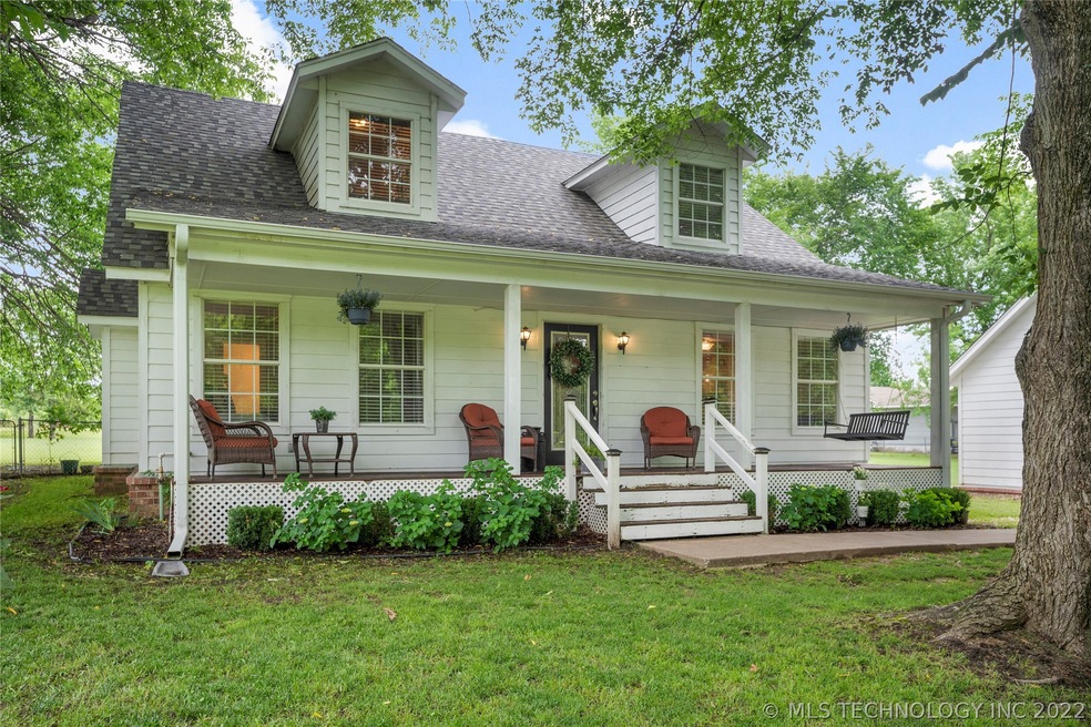 20727 S Lewis Ave, Mounds, OK 74047 - photo 1