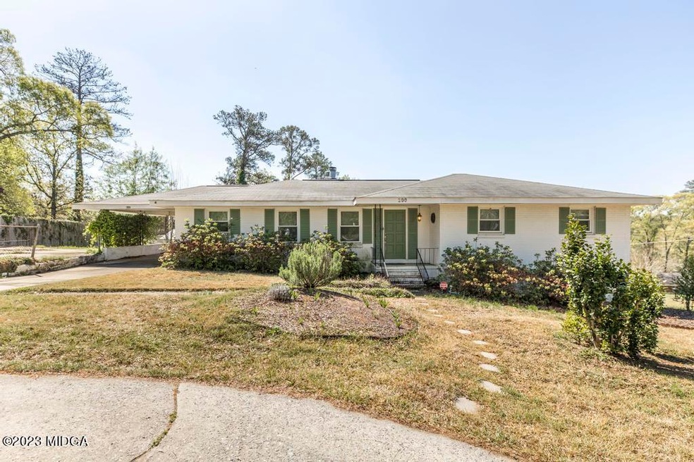 200 Pine Valley Dr 6
