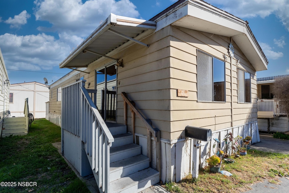 701 E Pine Ave unit 182, Lompoc, CA 93436 - photo 1