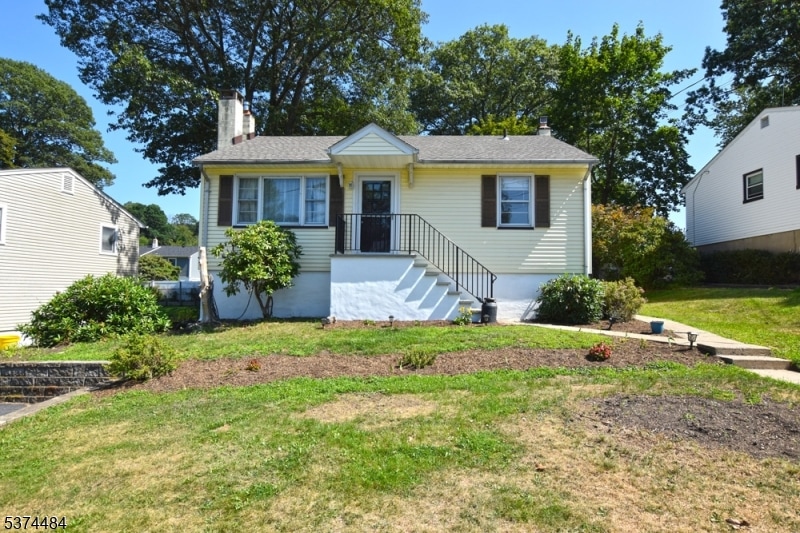 608 E Vail Rd, Landing, NJ 07850 - photo 1