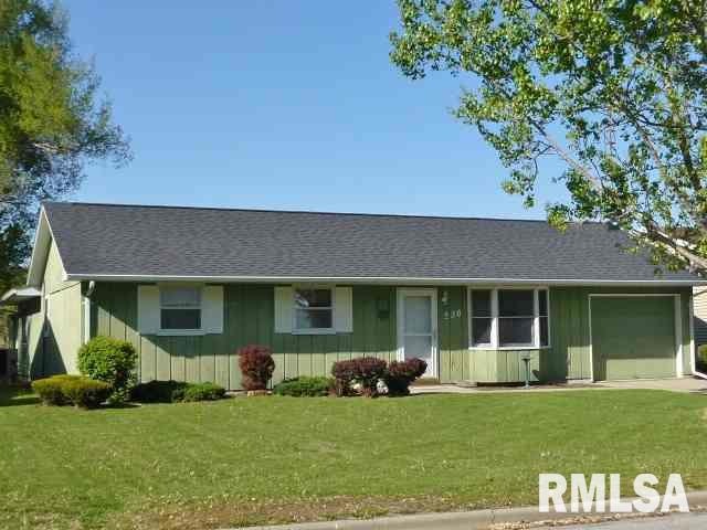 230 Heritage Ave, Lincoln, IL 62656 - photo 1