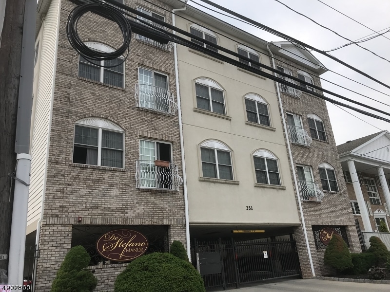 349 S Broad St unit 405, Elizabeth, NJ 07202 - photo 1