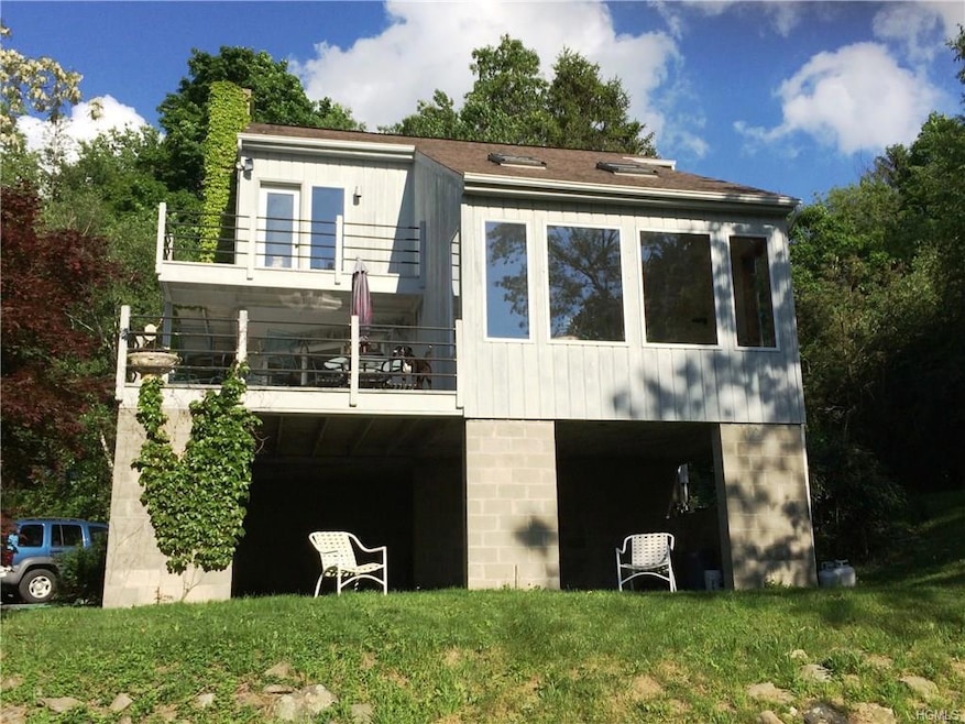 10 Starwood Ln, Highland Mills, NY 10930 - photo 1