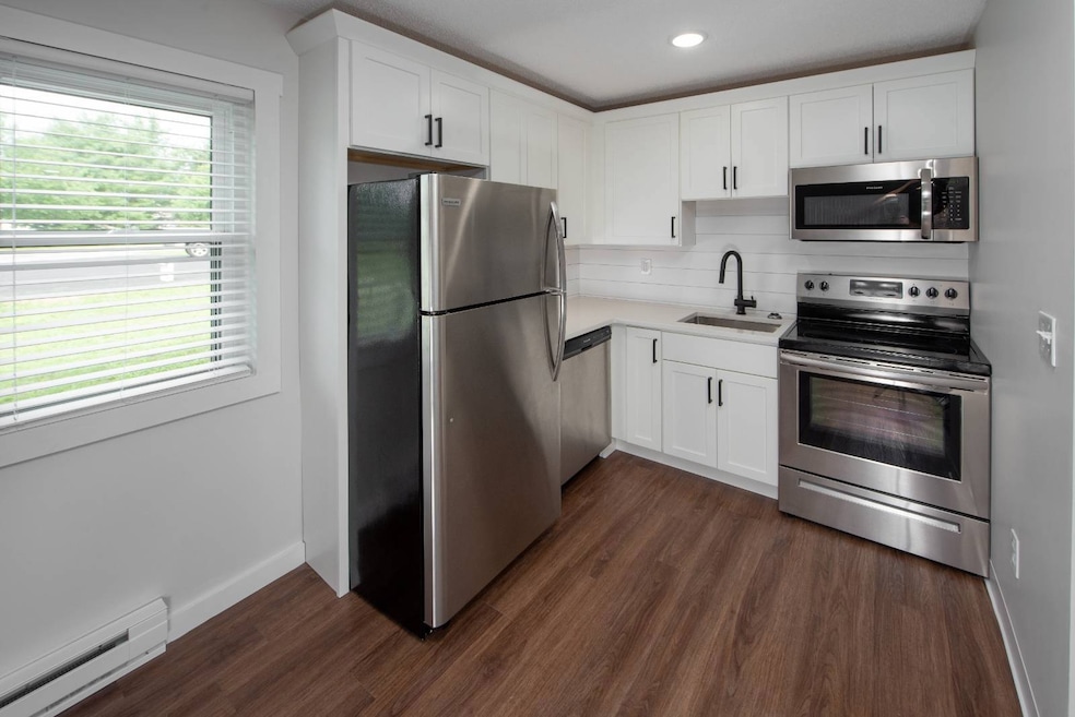 14 Kirby Rd unit A, Saratoga Springs, NY 12866 - photo 1