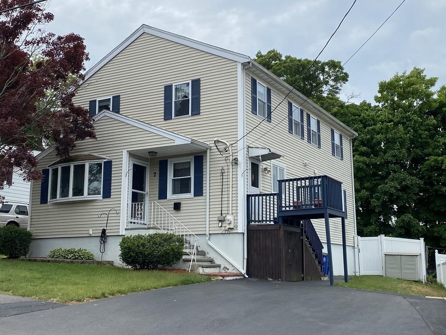 7 Sandra Rd, Peabody, MA 01960 - photo 1