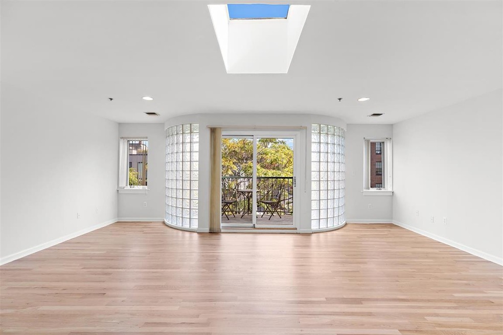 Sold $750,000 • Co-Listing Agent