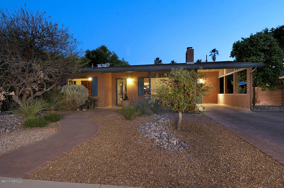 2610 E 9th St, Tucson, AZ 85716 - photo 1