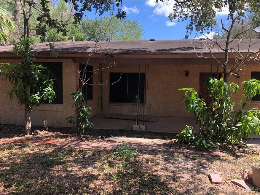 414 W Jones Ave, Pharr, TX 78577 - photo 1