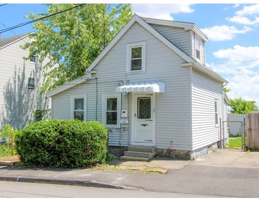 42 Lawrence St, Milford, MA 01757 - photo 1