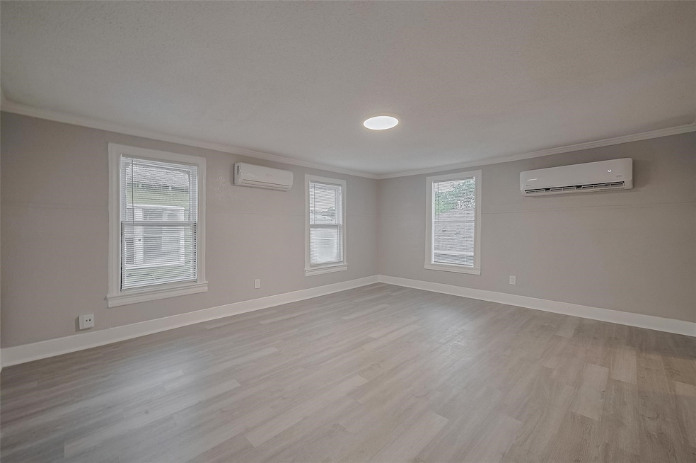 For Rent $1,225/month