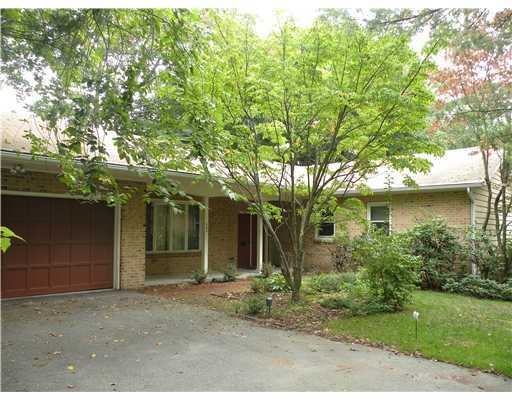 505 Elmgrove Ave, Providence, RI 02906 - photo 1