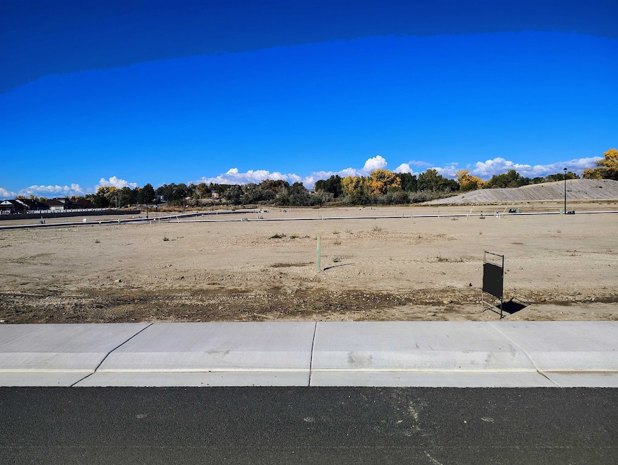 2504 Woody Creek Dr, Grand Junction, CO 81505 - photo 1