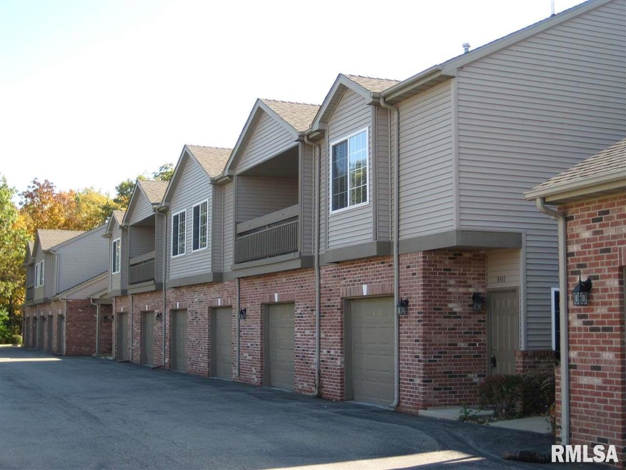 4517 N Tallgrass Ln, Peoria, IL 61615 - photo 1